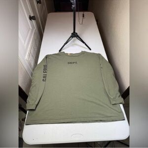 Used Gallery Dept Olive Sweatshirt Full
Sleeve Size: XL